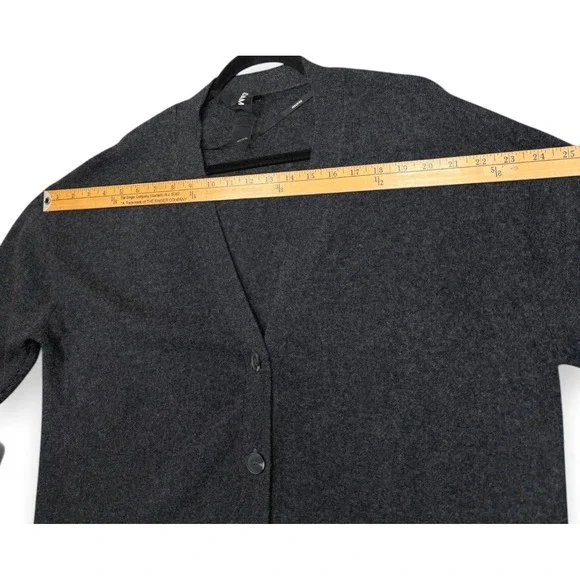 Naadam Cardigan Sweater Womens M Gray 100% Cashmere V Neck Academia Minimalist - Picture 7 of 9